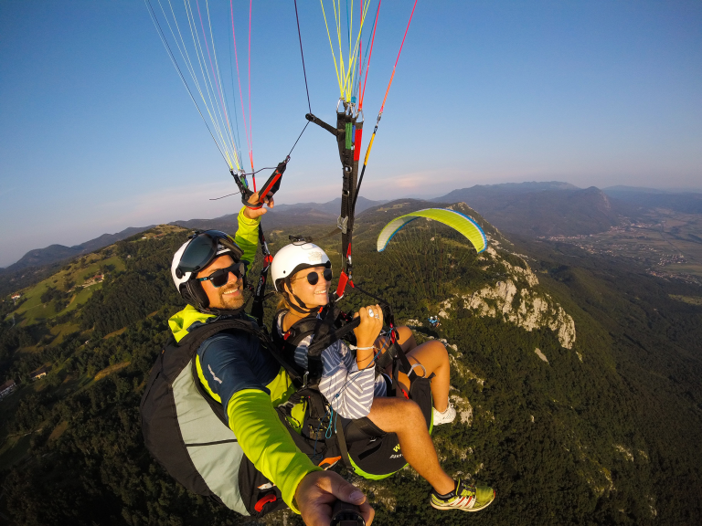 adriafly jadralno padalstvo gorica slovenija vipava ajdovščina parapendio tandem